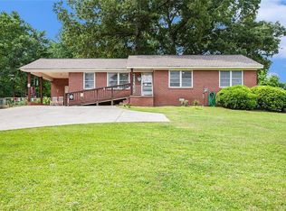 212 Tuck St, Cedartown, GA 30125
