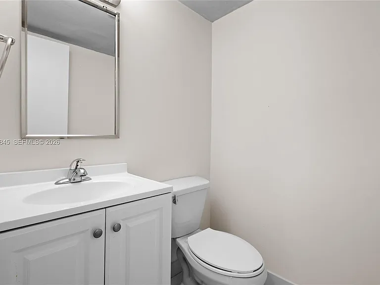 6211 SW 138th Ct #B — Photo 11