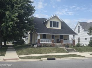 512 W Benton St, Wapakoneta, OH 45895