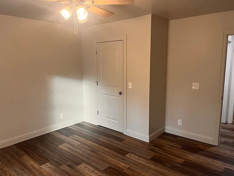 665 Treadwell Rd — Photo 8
