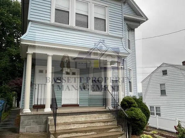 25 Cumley St #1, Hamden, CT 06514