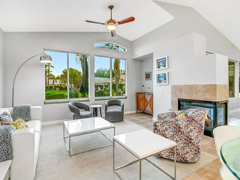 67361 N Laguna Dr — Photo 33