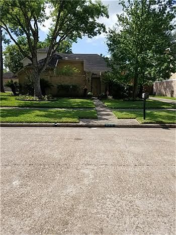 1st image of 9011 Weymouth Dr