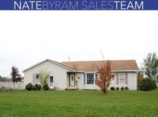 3781 Us Highway 136, Armstrong, IL 61812