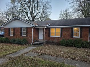 915 Indiana St, Blytheville, AR 72315