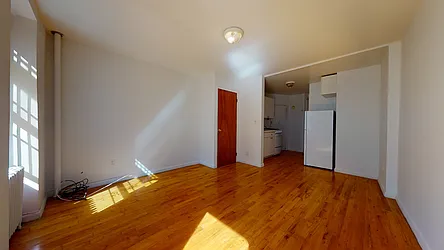 Rented by Bond New York