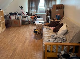40 E 42nd St, Bayonne, NJ 07002