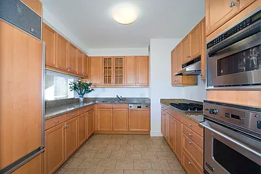 Sold by LG Fairmont Group