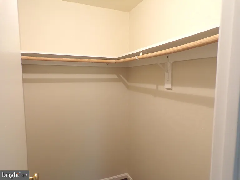 4327 Pembrook Village Dr #20 — Photo 24