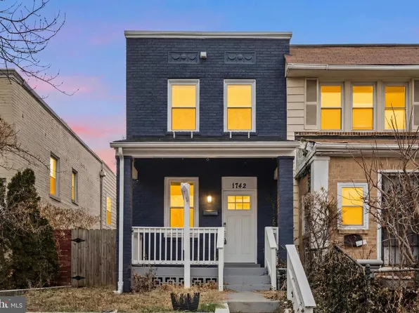1742 L St NE, Washington, DC 20002