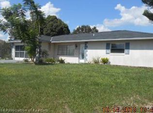 8417 Hampshire Dr, Sebring, FL 33870