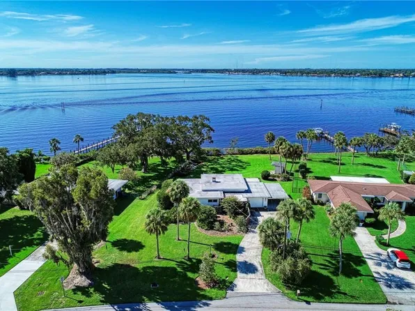 361 Shore Dr, Ellenton, FL 34222
