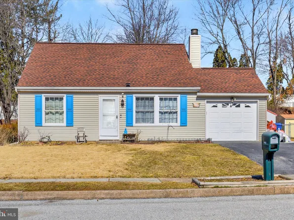 4832 Sweetbrier Ter, Harrisburg, PA 17111