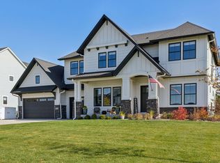 1389 Palmer Dr N, Lake Elmo, MN 55042