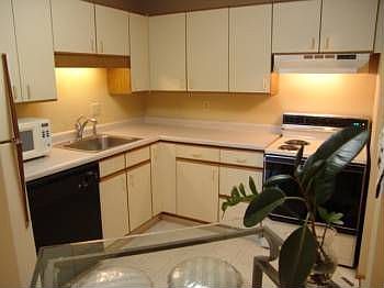 2nd image of 78 10th St E Unit 2305