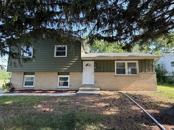 3018 20th St, North Chicago, IL 60064