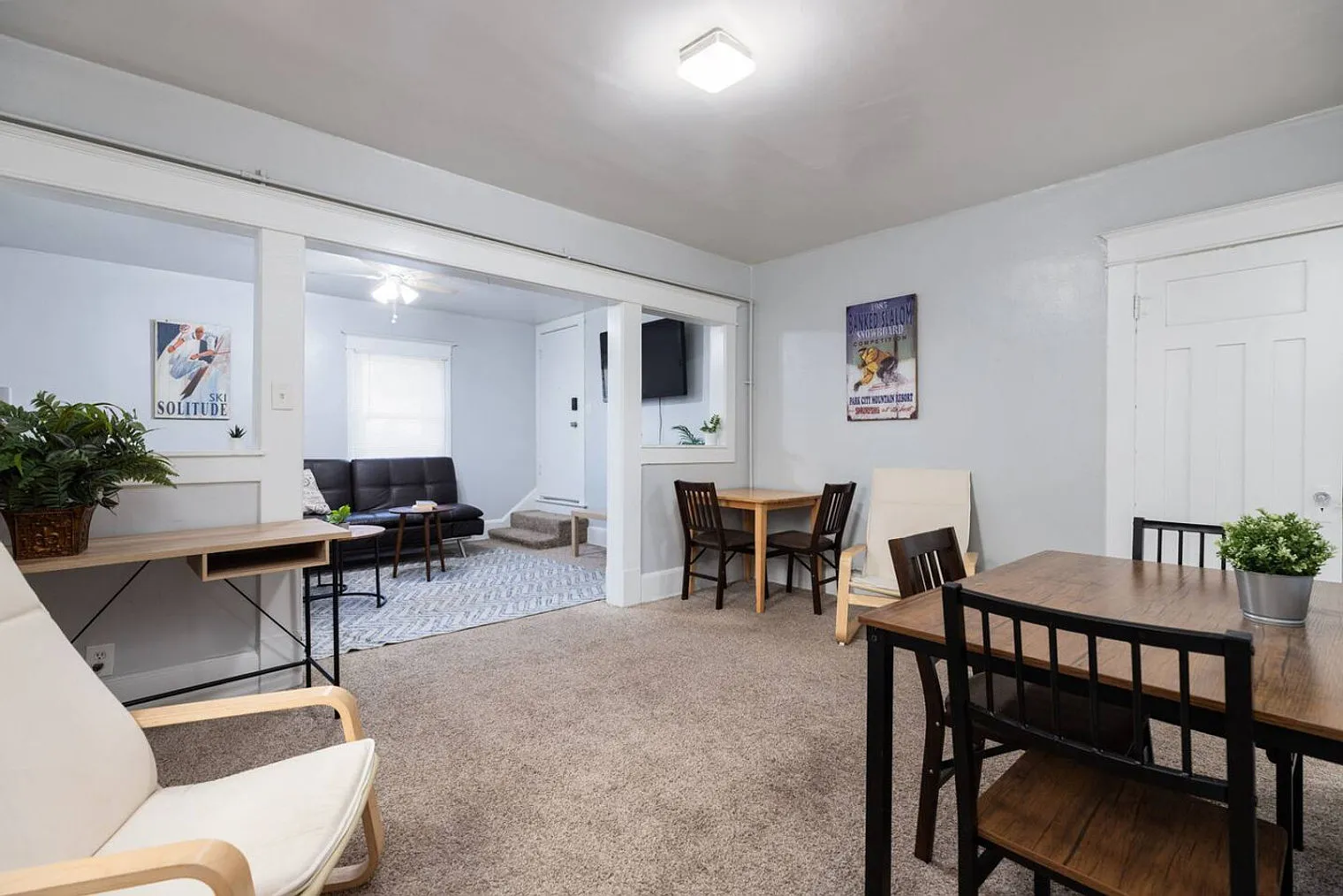 1 bed, 1.0 bath, 1001 sqft, $3,602 — Photo 3