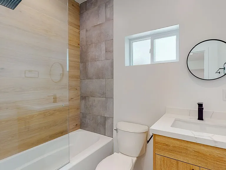 16012 Cantlay St #A — Photo 28