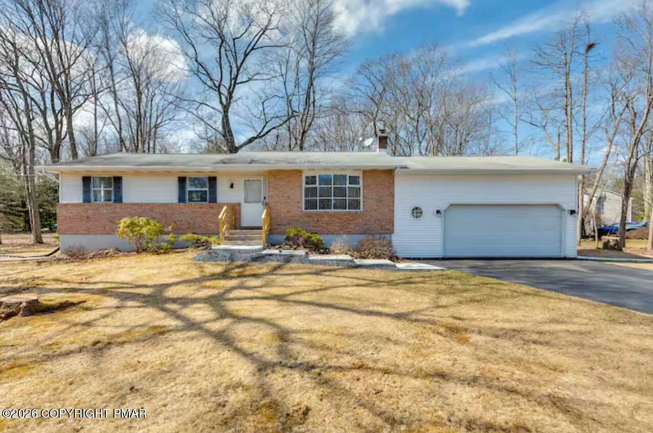 5200 Holiday Dr photo 1