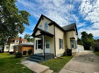 1109 26th St, Rock Island, IL
