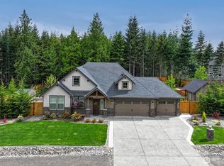 5589 NW Muddy Paws Ct, Bremerton, WA