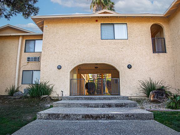 2nd image of 1170 Kenny Dr APT 9