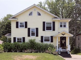 523 Gordon Ln, Erie, PA 16509