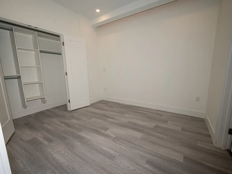 307 Prince Albert Rd — Photo 41