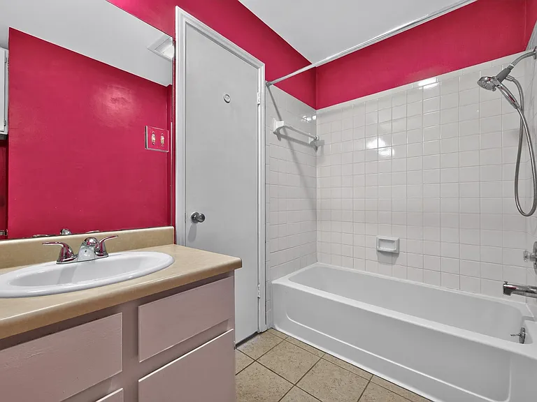 801 Kavanagh Dr — Photo 23