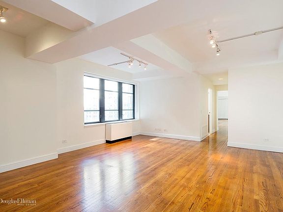 2nd image of 43 W 61st St APT 14A