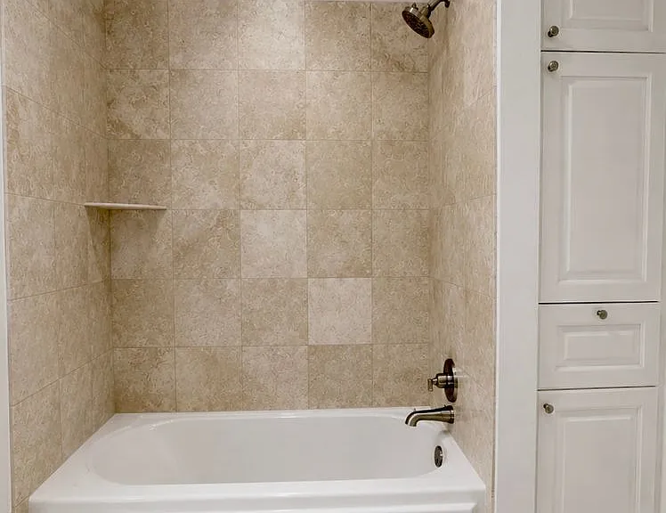 804 E Dean Keeton St — Photo 28