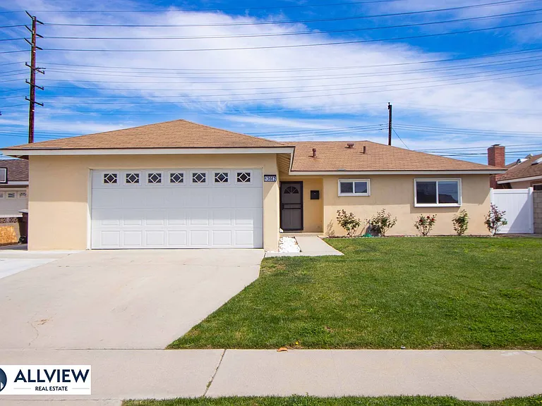 13662 Riata St — Photo 1
