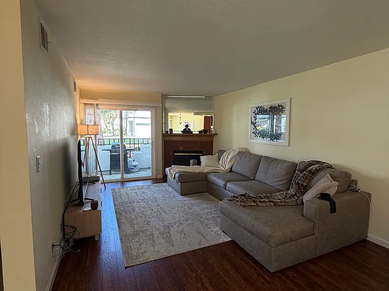 27281 Nicole Dr — Photo 21