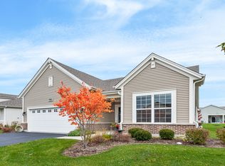 2652 Cranbrook St, Naperville, IL 60564