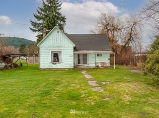 5071 1st St, Deming, WA 98244