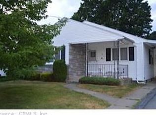 71 Longview St, New London, CT 06320