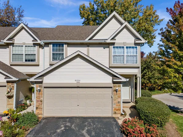8206 Sierra Woods Ct, Carpentersville, IL 60110