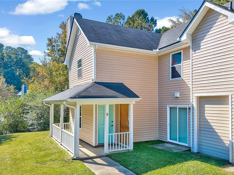 4304 Presley Ct #D — Photo 1