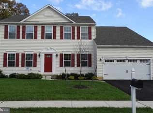 1135 La Grange Pkwy, Newark, DE 19702