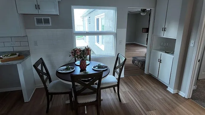 3018 Telegraph Rd — Photo 3