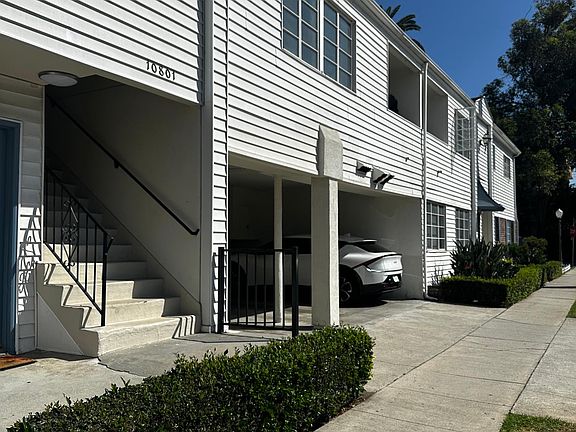 4th image of 10801 La Grange Ave #6