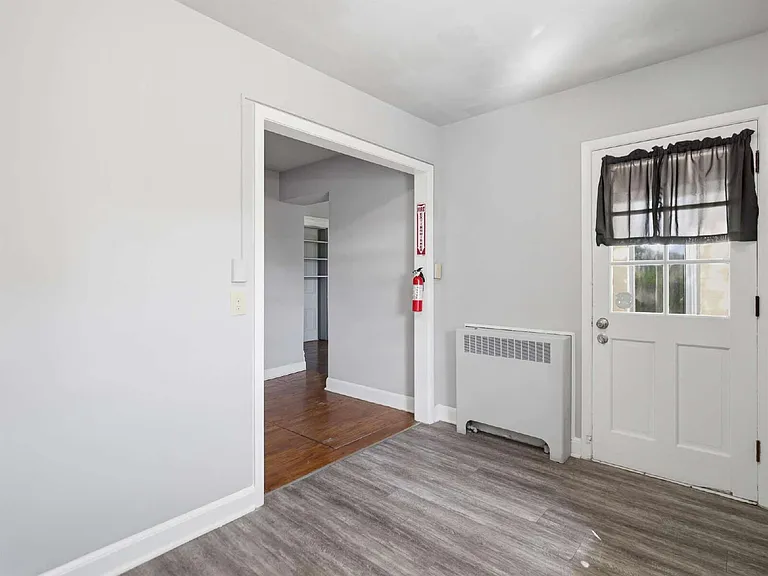 323 N Potomac St #2 — Photo 13