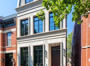 2042 N Fremont St, Chicago, IL 60614