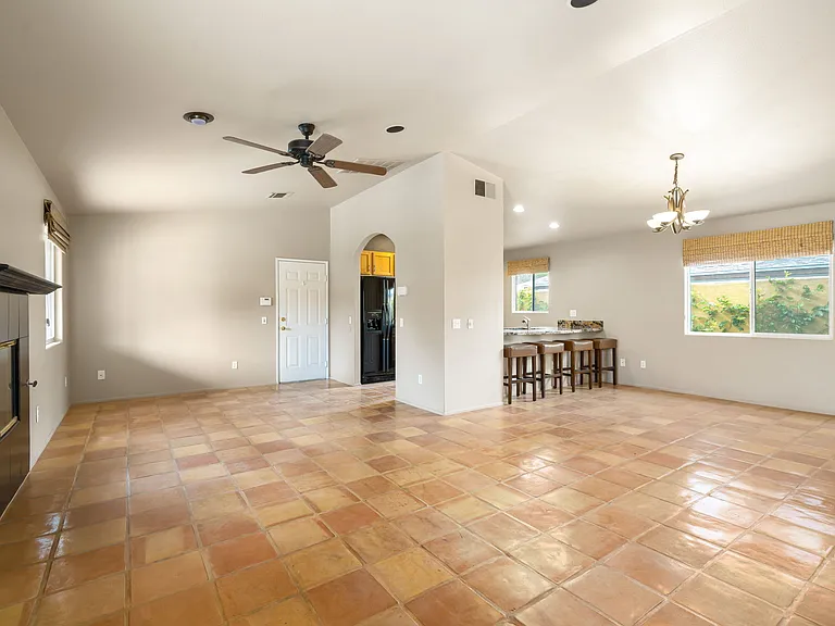 51980 Avenida Cortez — Photo 10