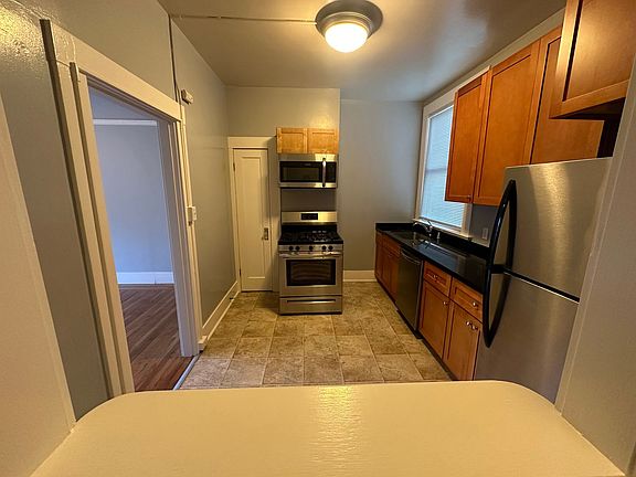 5th image of 3909 17th St #1036R