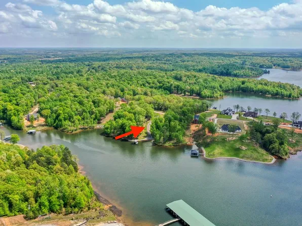 11 Sportsman Cv, Huntingdon, TN 38344