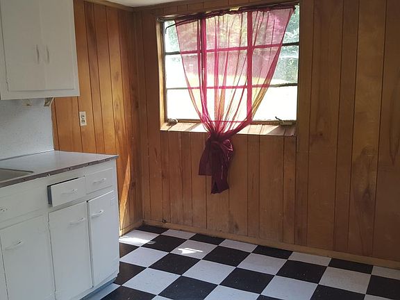 5th image of 1546 Claiborne St