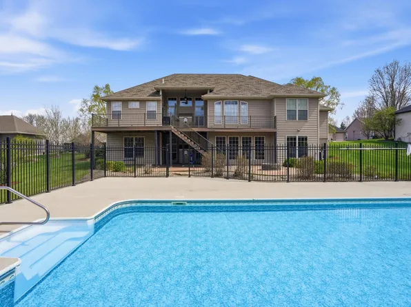 5200 Thornbrook Pkwy, Columbia, MO 65203