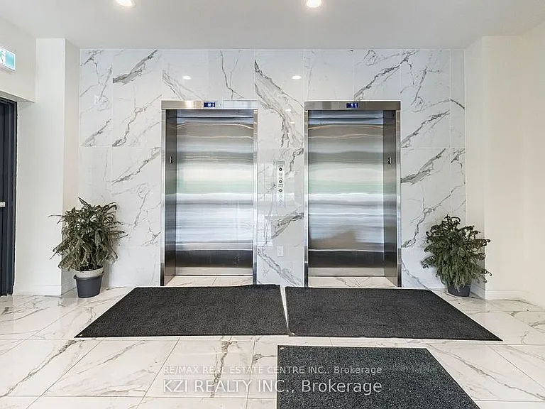 128 King St N #1001 — Photo 8