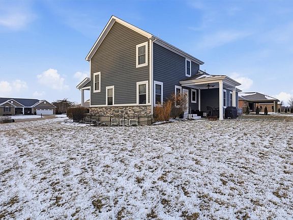 4th image of 104 Bluestone Ct